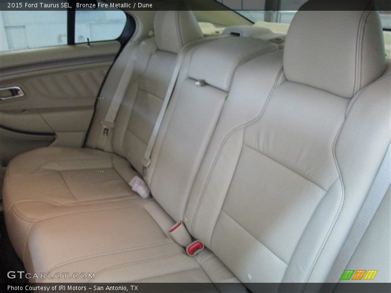 Bronze Fire Metallic / Dune 2015 Ford Taurus SEL