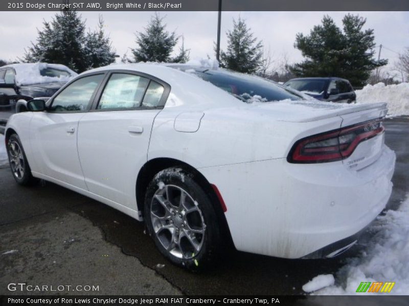 Bright White / Black/Pearl 2015 Dodge Charger SXT AWD