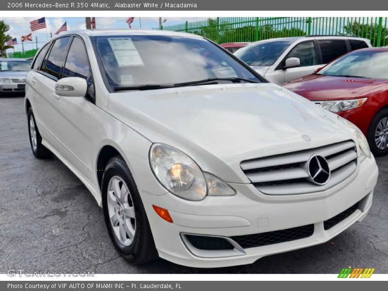 Alabaster White / Macadamia 2006 Mercedes-Benz R 350 4Matic