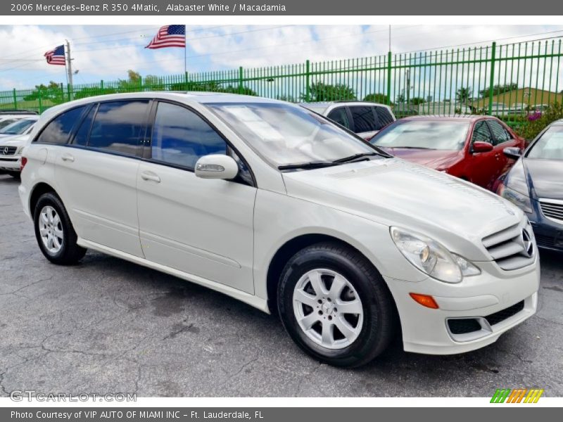 Alabaster White / Macadamia 2006 Mercedes-Benz R 350 4Matic