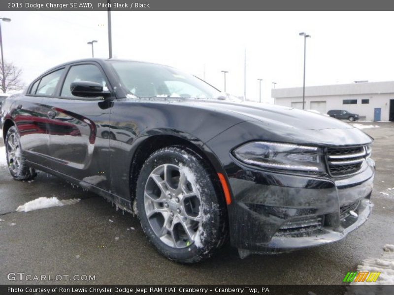 Pitch Black / Black 2015 Dodge Charger SE AWD