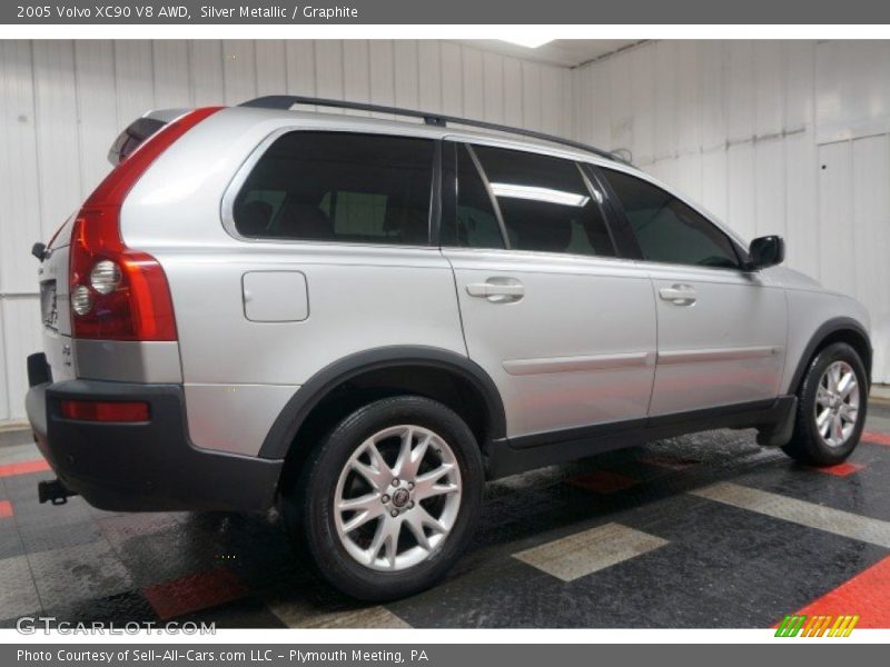 Silver Metallic / Graphite 2005 Volvo XC90 V8 AWD