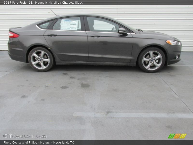  2015 Fusion SE Magnetic Metallic