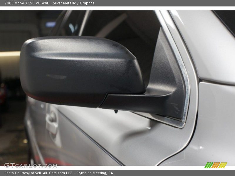 Silver Metallic / Graphite 2005 Volvo XC90 V8 AWD