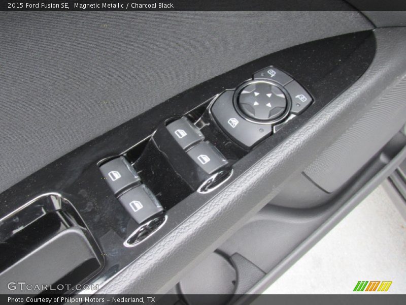 Magnetic Metallic / Charcoal Black 2015 Ford Fusion SE