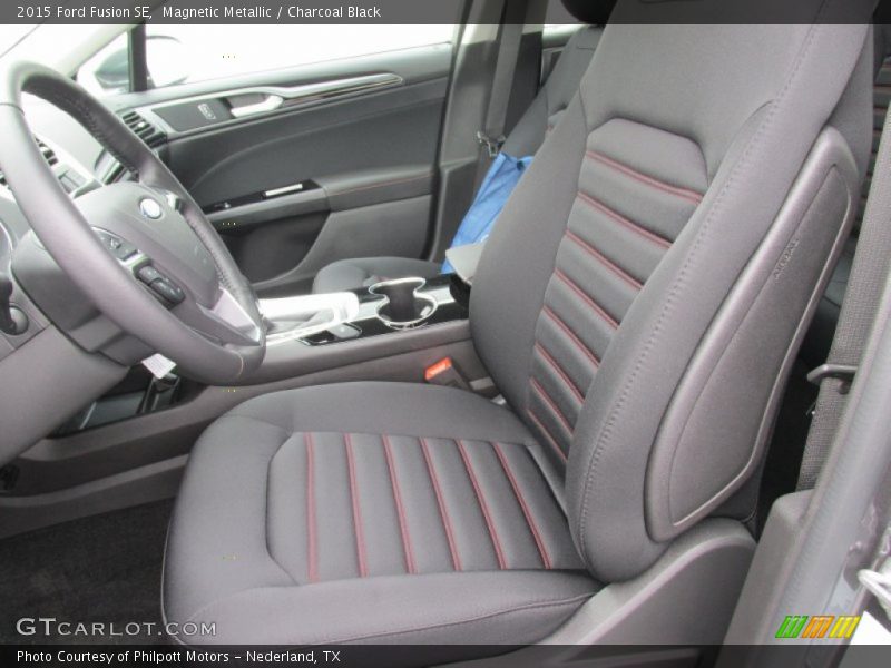 Magnetic Metallic / Charcoal Black 2015 Ford Fusion SE