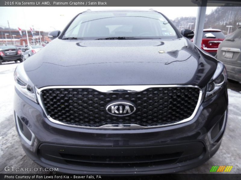 Platinum Graphite / Satin Black 2016 Kia Sorento LX AWD