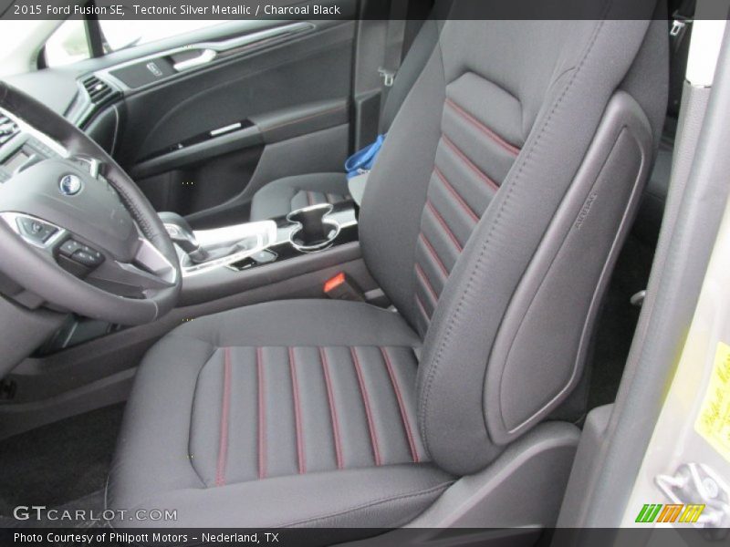 Tectonic Silver Metallic / Charcoal Black 2015 Ford Fusion SE