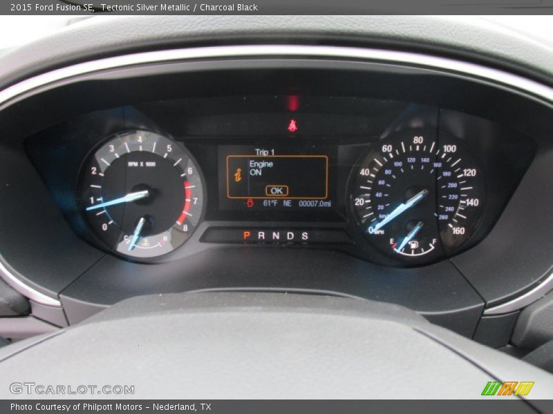 Tectonic Silver Metallic / Charcoal Black 2015 Ford Fusion SE
