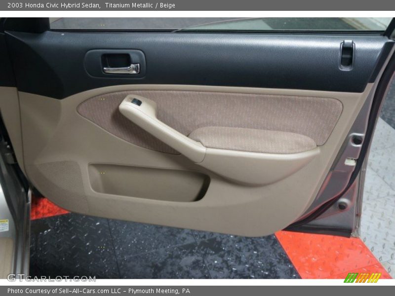 Door Panel of 2003 Civic Hybrid Sedan
