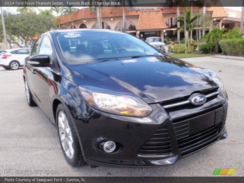 Tuxedo Black / Charcoal Black 2014 Ford Focus Titanium Sedan