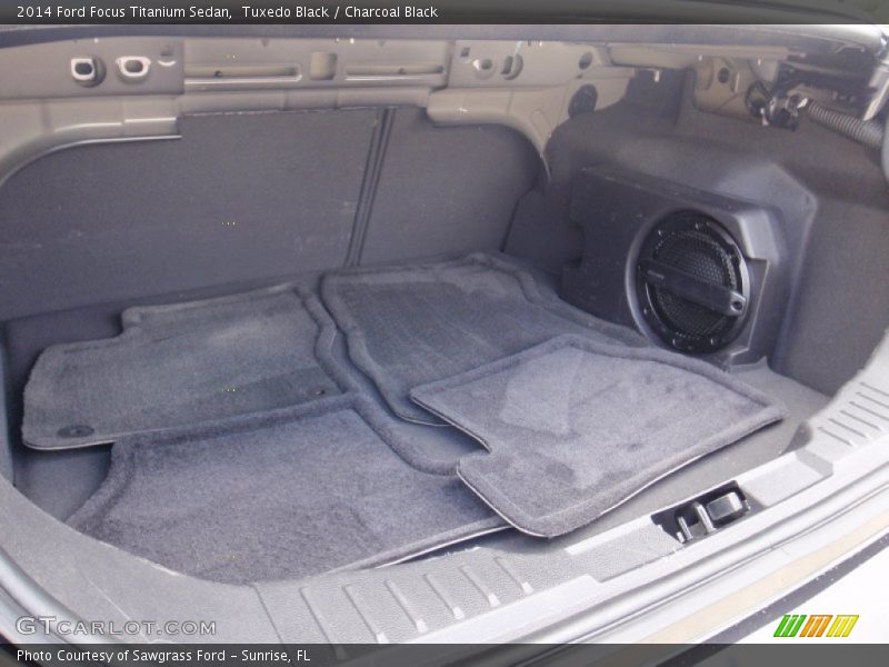 Tuxedo Black / Charcoal Black 2014 Ford Focus Titanium Sedan