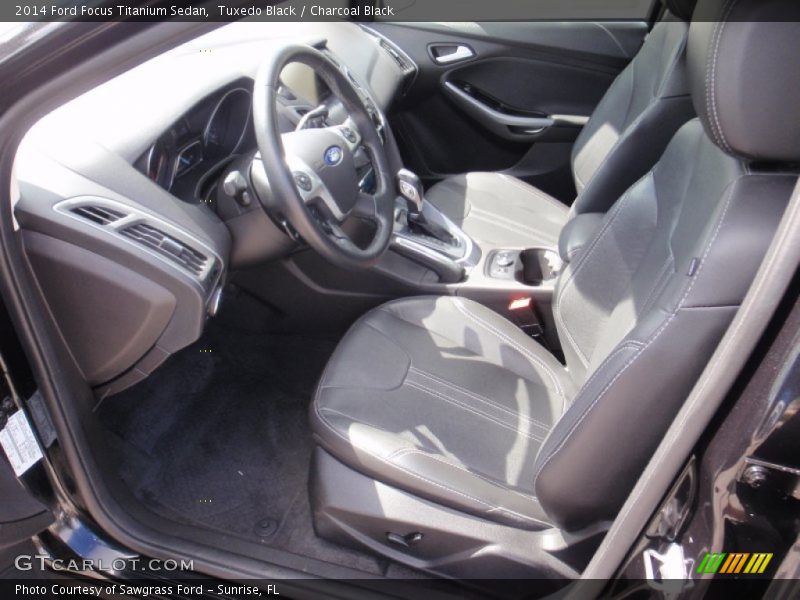 Tuxedo Black / Charcoal Black 2014 Ford Focus Titanium Sedan