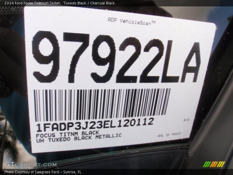 Tuxedo Black / Charcoal Black 2014 Ford Focus Titanium Sedan