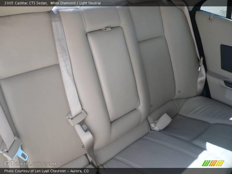 White Diamond / Light Neutral 2005 Cadillac CTS Sedan