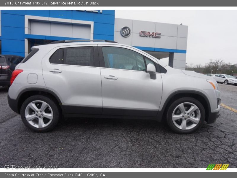 Silver Ice Metallic / Jet Black 2015 Chevrolet Trax LTZ