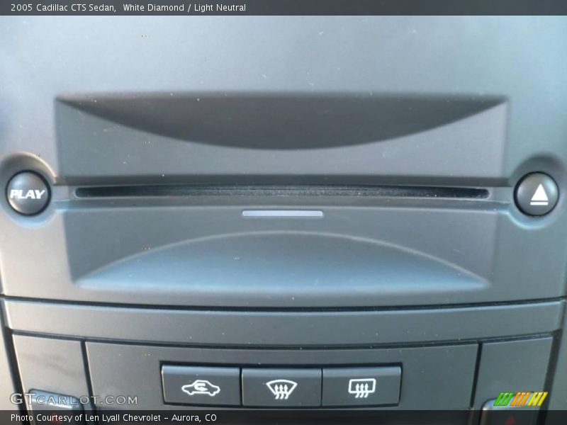 White Diamond / Light Neutral 2005 Cadillac CTS Sedan