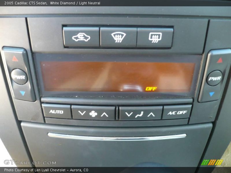 White Diamond / Light Neutral 2005 Cadillac CTS Sedan