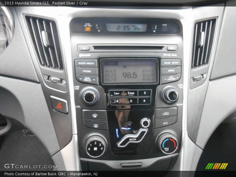 Radiant Silver / Gray 2013 Hyundai Sonata GLS