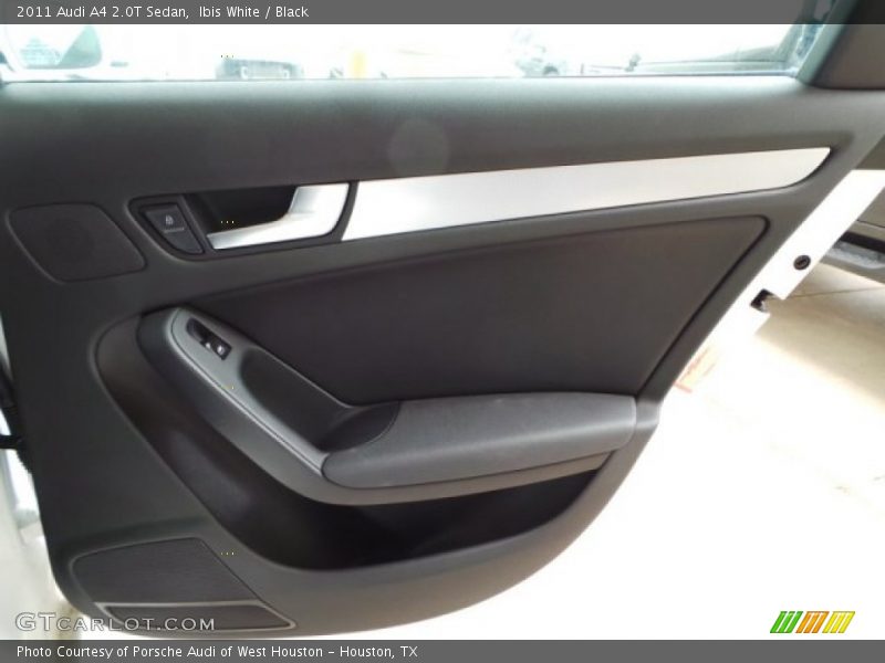 Ibis White / Black 2011 Audi A4 2.0T Sedan