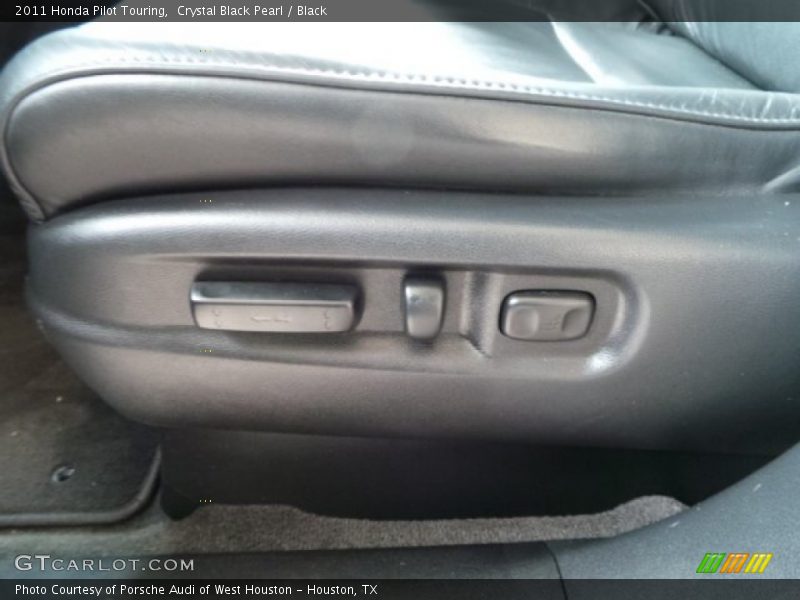 Crystal Black Pearl / Black 2011 Honda Pilot Touring