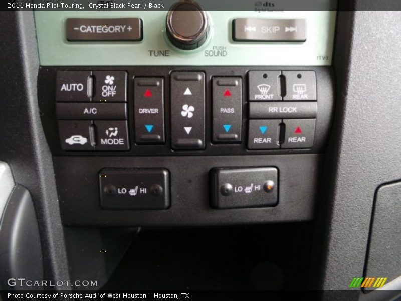 Crystal Black Pearl / Black 2011 Honda Pilot Touring