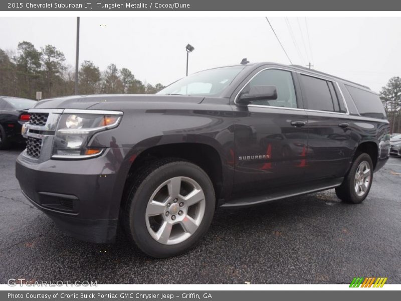 Front 3/4 View of 2015 Suburban LT