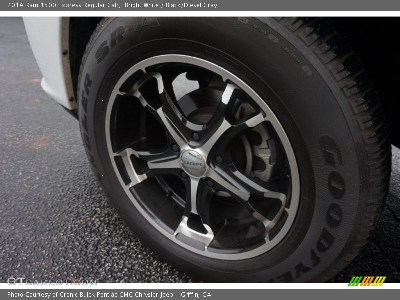 Bright White / Black/Diesel Gray 2014 Ram 1500 Express Regular Cab