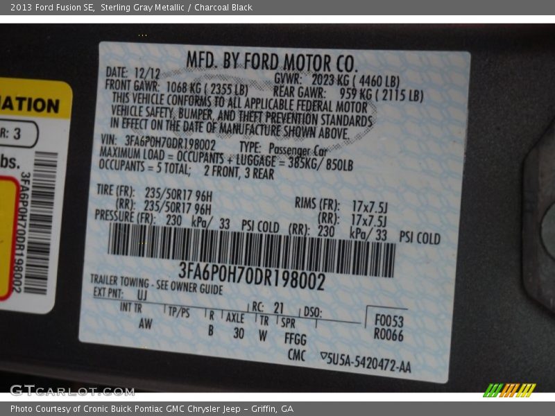 Sterling Gray Metallic / Charcoal Black 2013 Ford Fusion SE