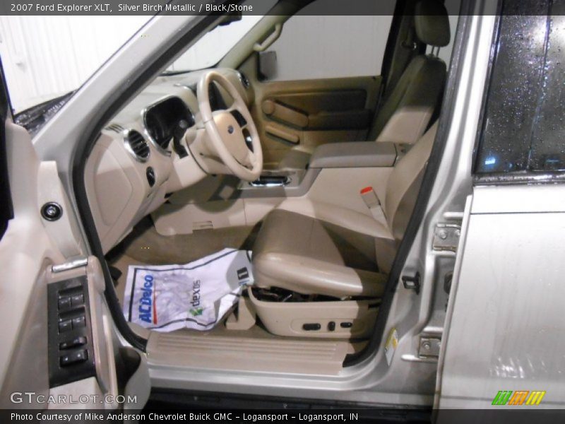 Silver Birch Metallic / Black/Stone 2007 Ford Explorer XLT