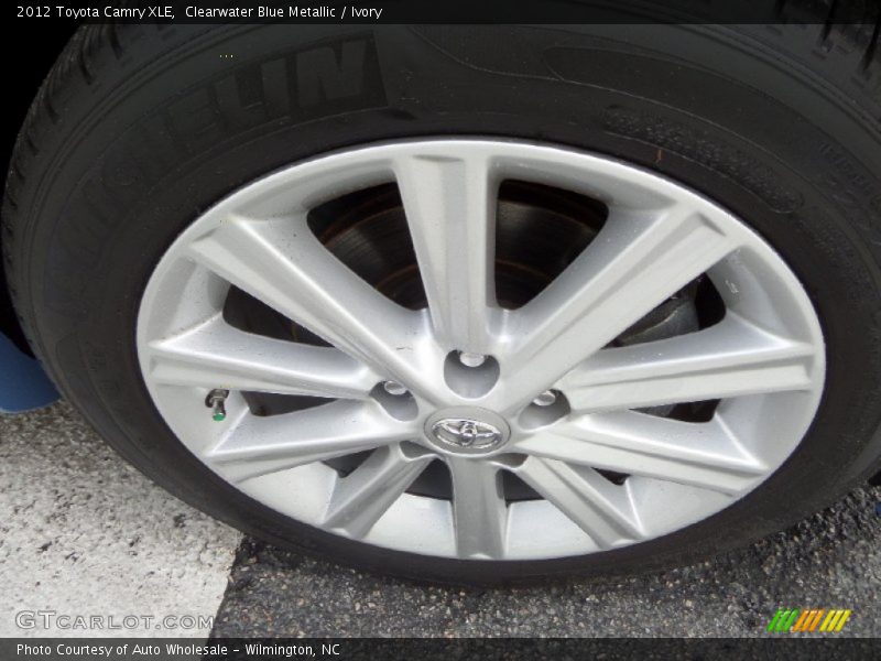 Clearwater Blue Metallic / Ivory 2012 Toyota Camry XLE