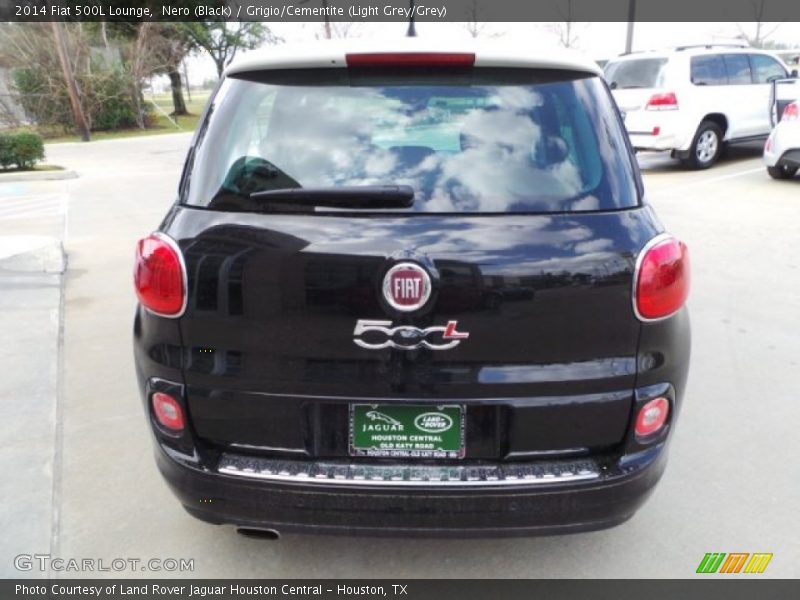 Nero (Black) / Grigio/Cementite (Light Grey/Grey) 2014 Fiat 500L Lounge