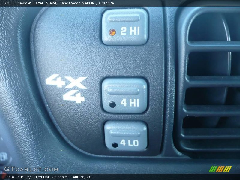 Sandalwood Metallic / Graphite 2003 Chevrolet Blazer LS 4x4
