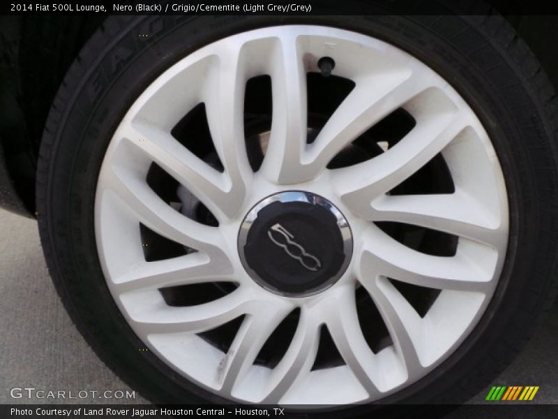  2014 500L Lounge Wheel