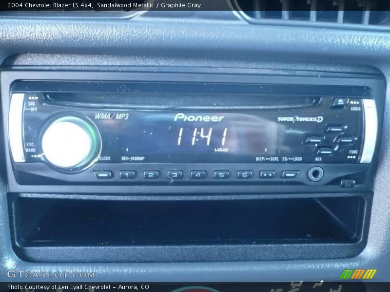 Sandalwood Metallic / Graphite Gray 2004 Chevrolet Blazer LS 4x4