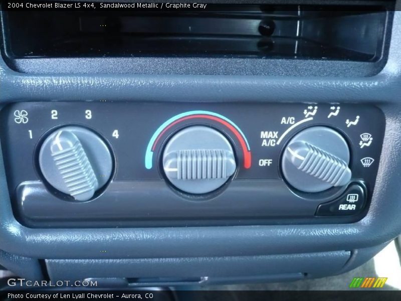 Sandalwood Metallic / Graphite Gray 2004 Chevrolet Blazer LS 4x4