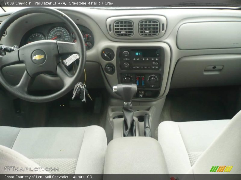 Graystone Metallic / Gray 2009 Chevrolet TrailBlazer LT 4x4