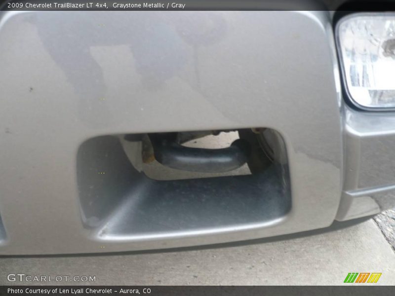 Graystone Metallic / Gray 2009 Chevrolet TrailBlazer LT 4x4