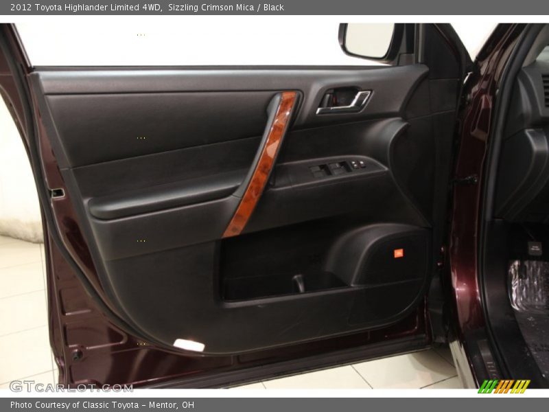 Door Panel of 2012 Highlander Limited 4WD