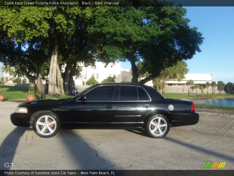 Black / Dark Charcoal 2004 Ford Crown Victoria Police Interceptor