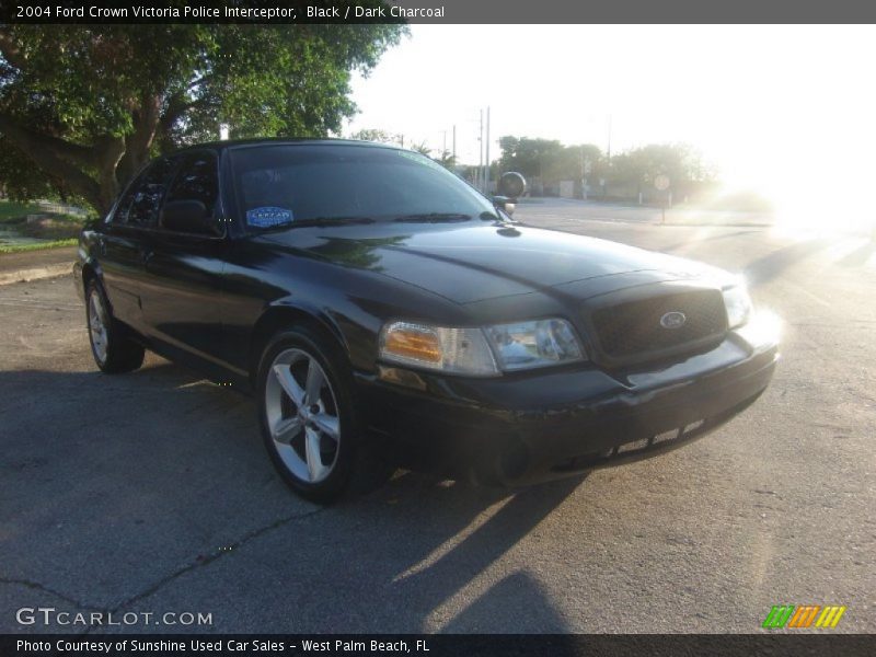 Black / Dark Charcoal 2004 Ford Crown Victoria Police Interceptor