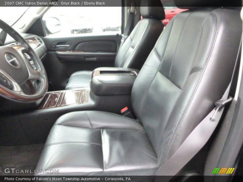 Onyx Black / Ebony Black 2007 GMC Yukon Denali AWD