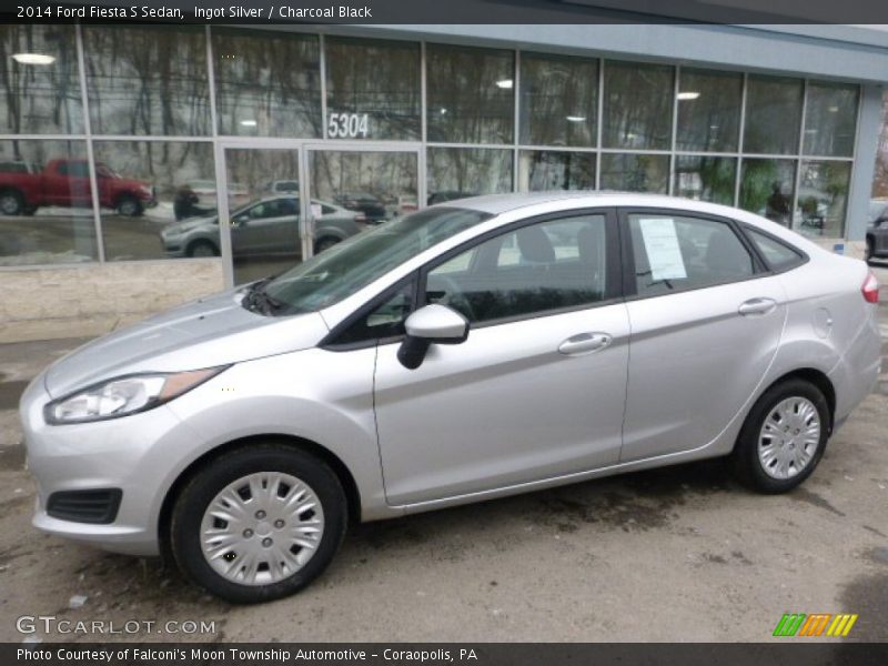 Ingot Silver / Charcoal Black 2014 Ford Fiesta S Sedan