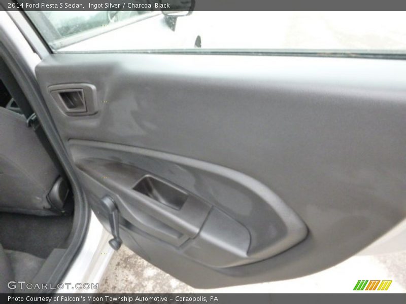 Ingot Silver / Charcoal Black 2014 Ford Fiesta S Sedan