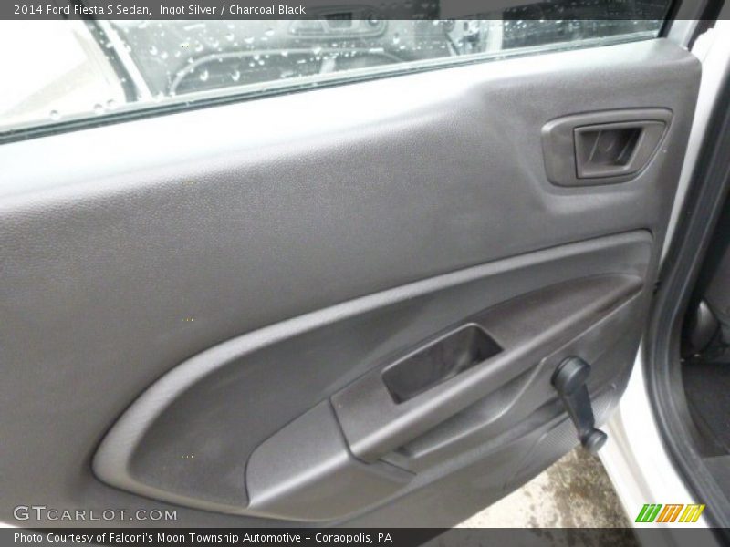 Ingot Silver / Charcoal Black 2014 Ford Fiesta S Sedan