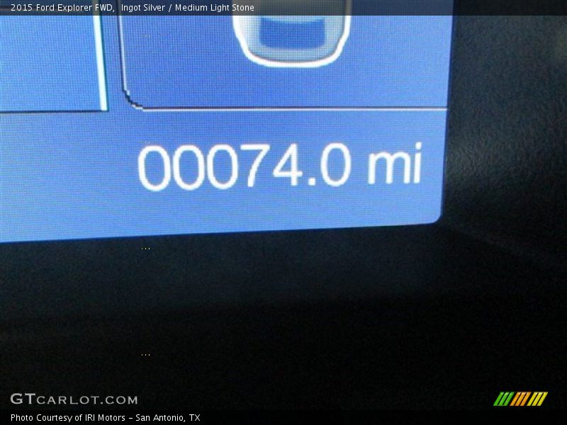 Ingot Silver / Medium Light Stone 2015 Ford Explorer FWD