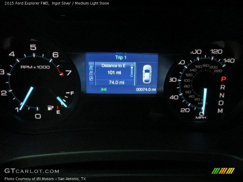 Ingot Silver / Medium Light Stone 2015 Ford Explorer FWD