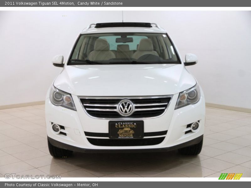 Candy White / Sandstone 2011 Volkswagen Tiguan SEL 4Motion