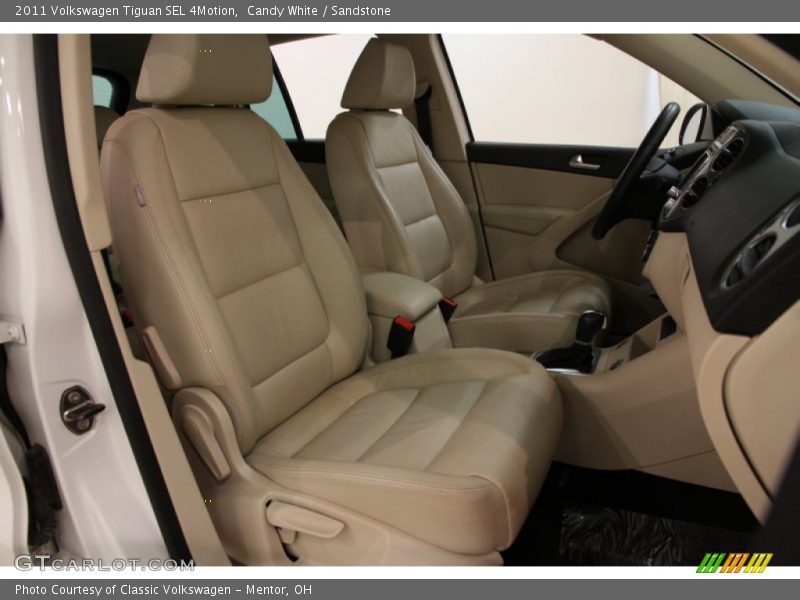 Candy White / Sandstone 2011 Volkswagen Tiguan SEL 4Motion