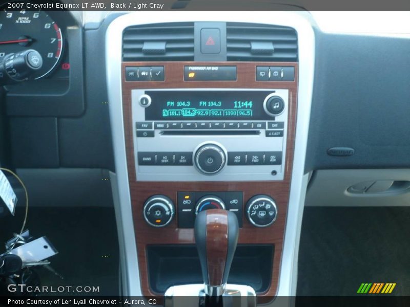 Black / Light Gray 2007 Chevrolet Equinox LT AWD
